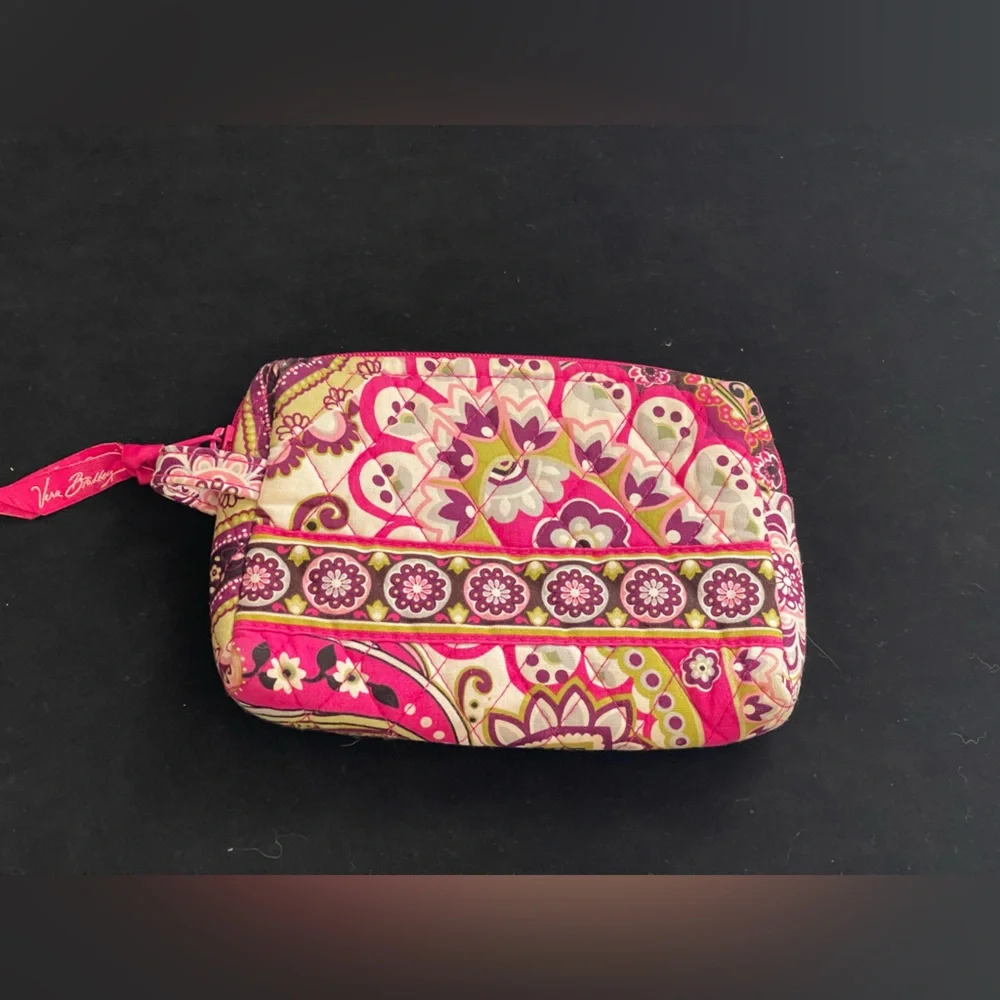 Vera Bradley Quilted Hobo Bag vintage Very Berry Quilted makeup cosmetic pink
